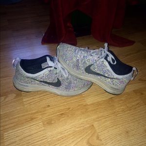 👟NIKE FLYKNIT👟