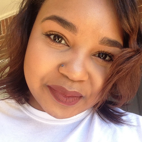 ❤️Meet your Posher, Janice!❤️ - Picture 4 of 4