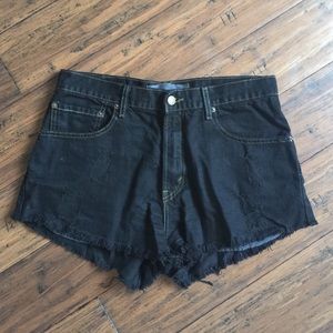 Levi Shorts! High waisted:)