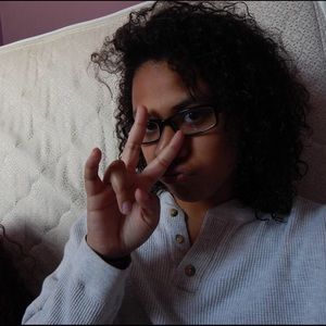 Meet your Posher, Vicky