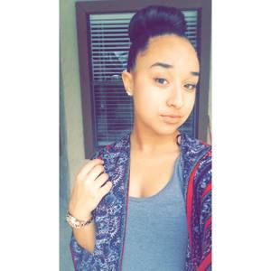 Meet your Posher, Sara