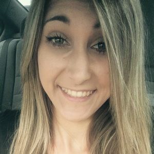 Meet your Posher, Jenni