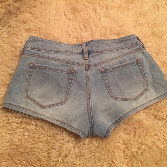 Shorts - Picture 2 of 2