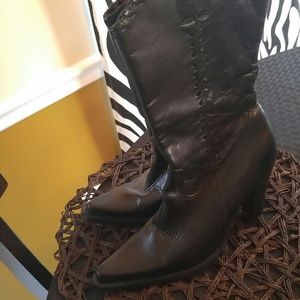 STEAL!!! Steve Madden Western Boots