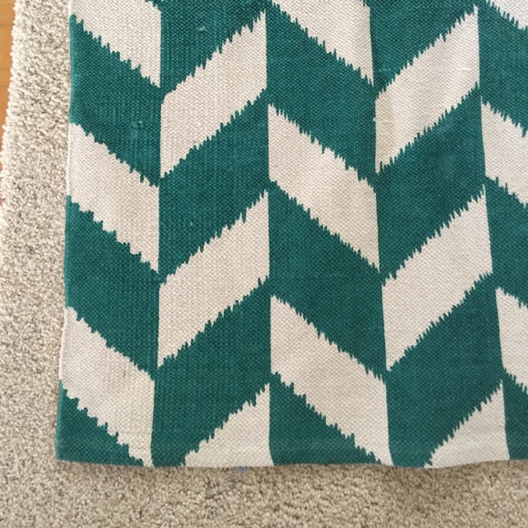 Green and white Chevron Rug
