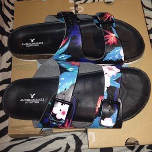 American Eagle sandals