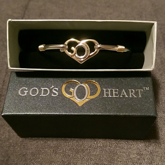 Jewelry - NWT God's Heart bangle with box, special gift!