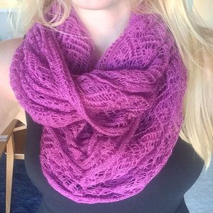 Lace Knit Scarf in Berry