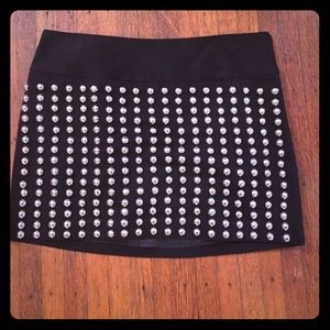 Candie's black skirt