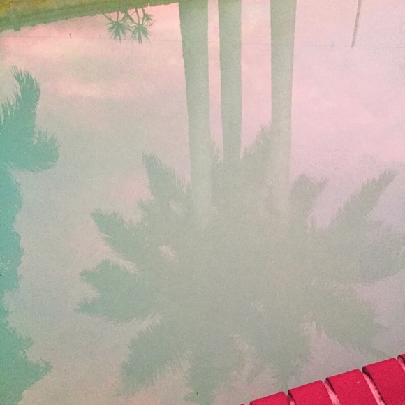 Meet Your Posher - Picture 2 of 4