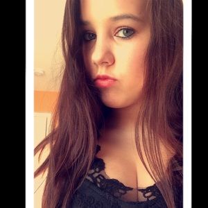 Meet your posher, Haley