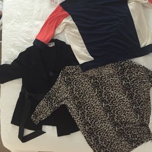 6 tops!! Sizes small/medium