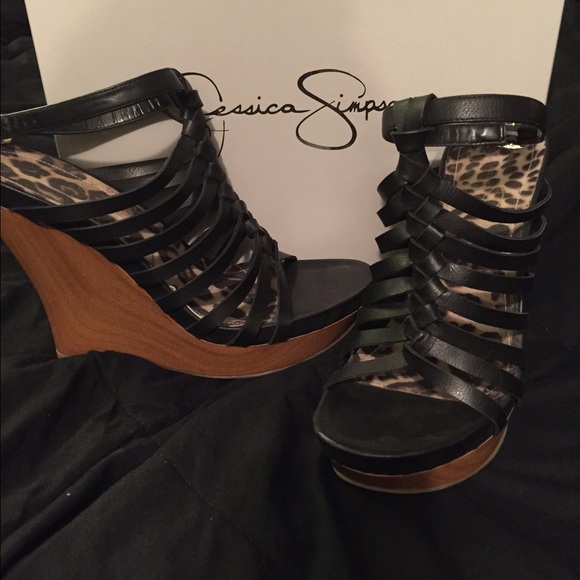 Jessica Simpson wedge.