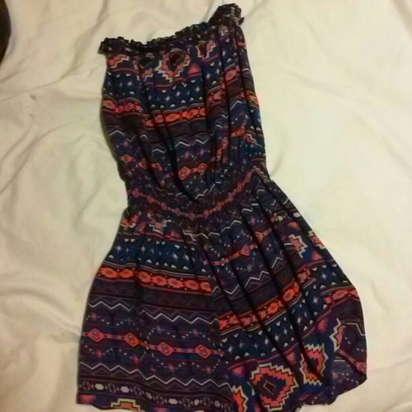 Strapless romper