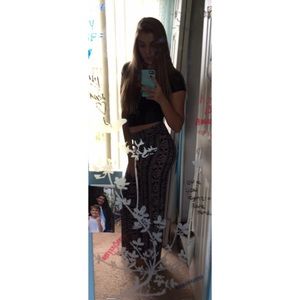 Meet your Posher, Caitlin