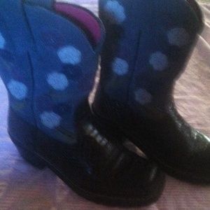 Ariat cowgirl boots