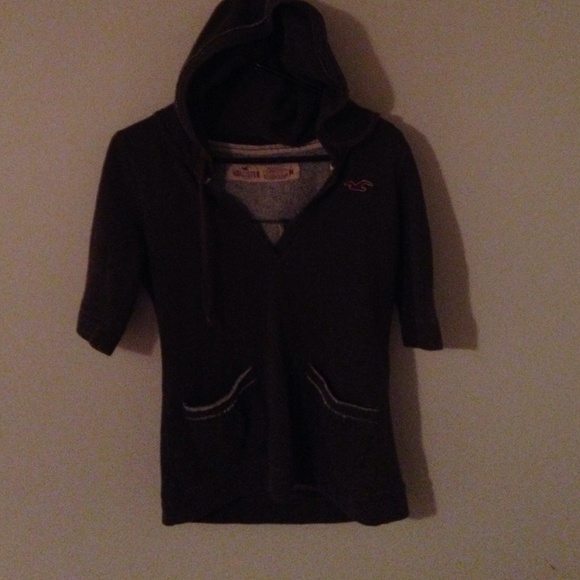 Short sleeve hollister sweater top