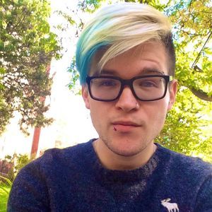 Meet your Posher, Travis