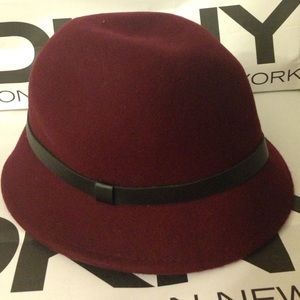 DKNY Burgundy 100 % wool hat