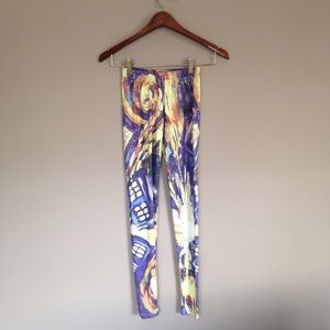 Hot Topic TARDIS leggings