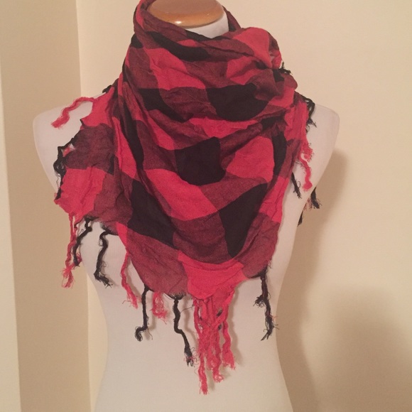 American Eagle Outfitters Other - NWOT RED AND BLACK CHECKED SCARF 100%VISCOSE