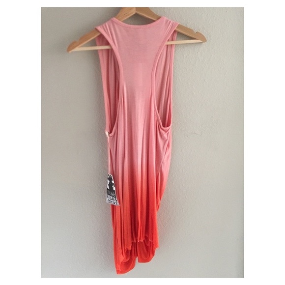 Ombré Tank - Picture 3 of 3