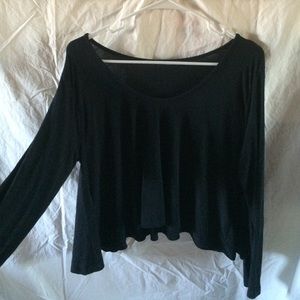 Brandy Melville Flowy Cropped Long Sleeve Shirt