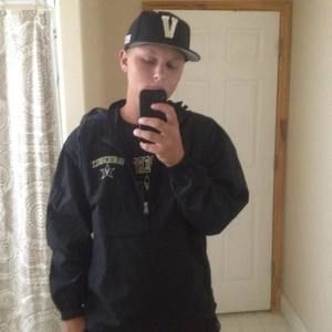 Meet your Posher, Cameron