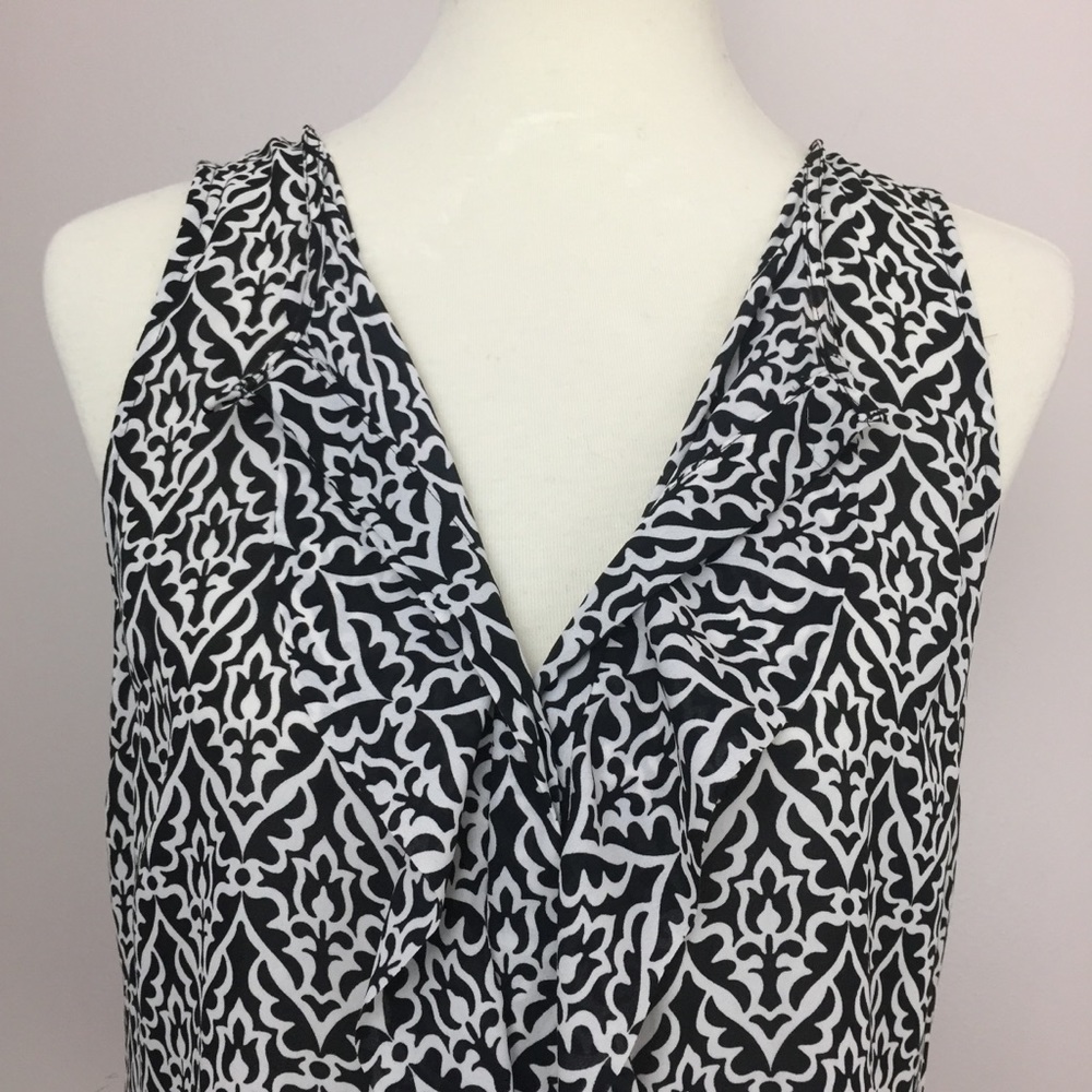 LOFT B&W Print Ruffle-Front Sleeveless Shell - Picture 2 of 8