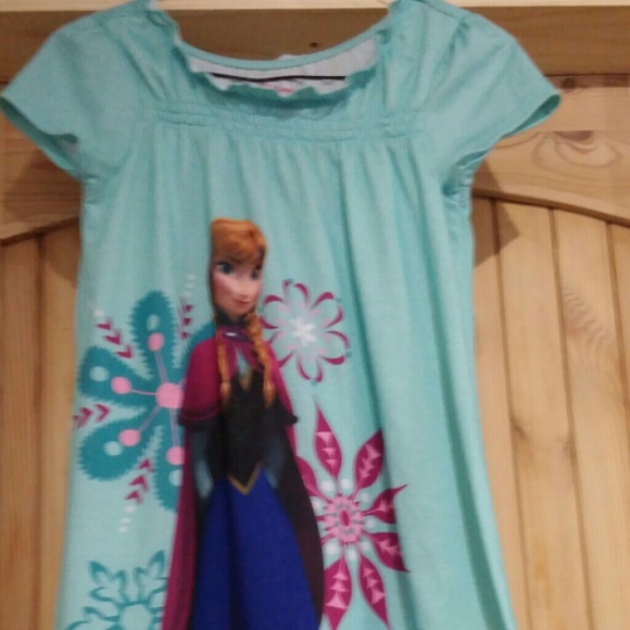 Nightgown