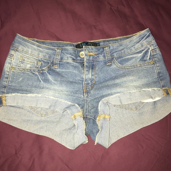 Blue shorts 27 size , great condition 💙💙💙