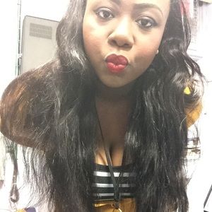 Meet your Posher, Gabrielle