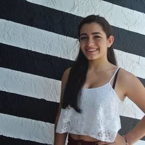 Meet your Posher, Gabi