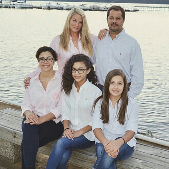 Meet Your Posher - Picture 3 of 7