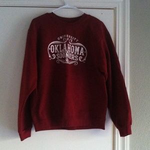 Red Oklahoma Sooners sweatshirt