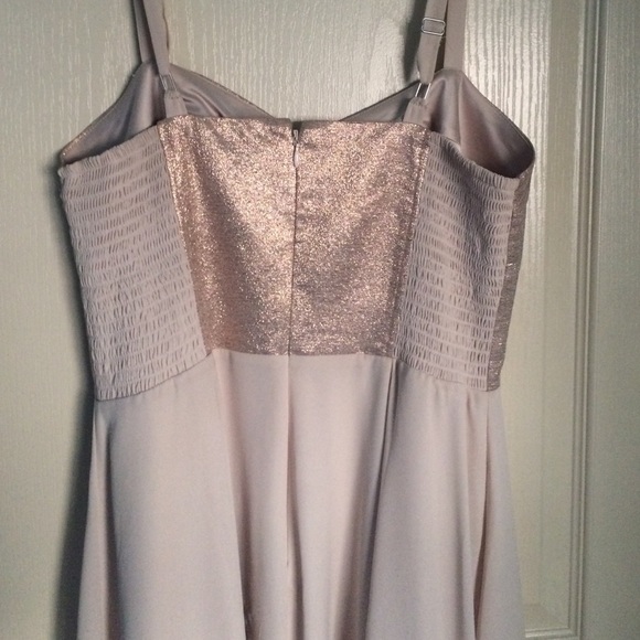Sparkly top express dress ! - Picture 2 of 3