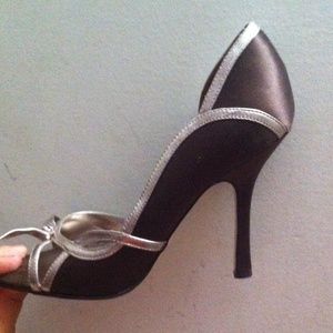 Brown with gold lining