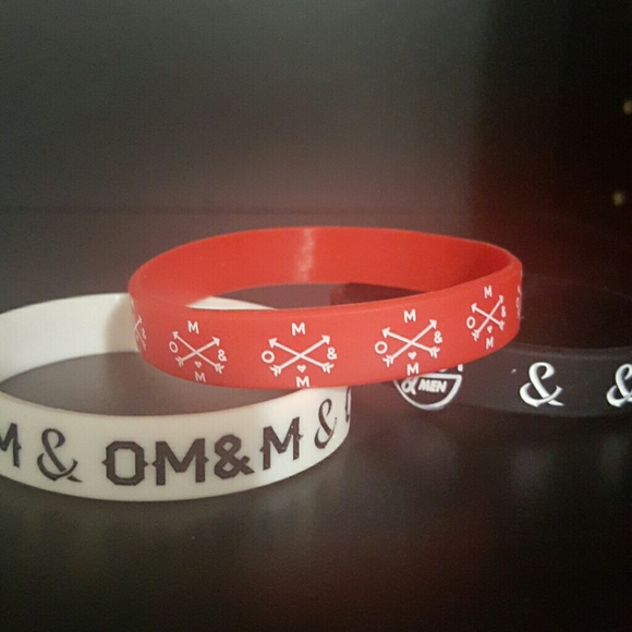 Of Mice & Men bracelets - Picture 3 of 3