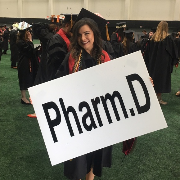 Meet the Posher, Kelsey! 😊 - Picture 3 of 6