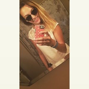 Meet your Posher, Paige