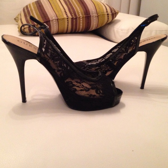 Nice Guess shoes - Picture 3 of 4