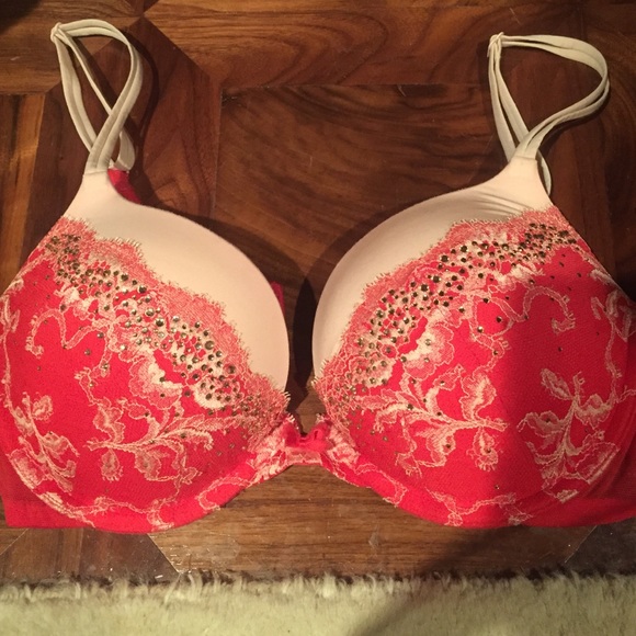 Victoria secret bra