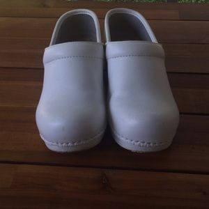Size 37 White Danskos
