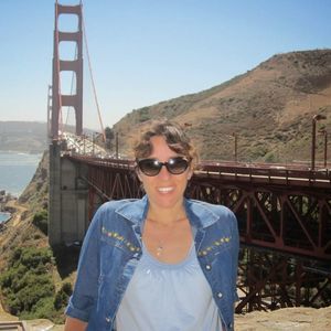 Meet your Posher, Esra