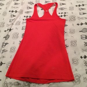 Lululemon tank
