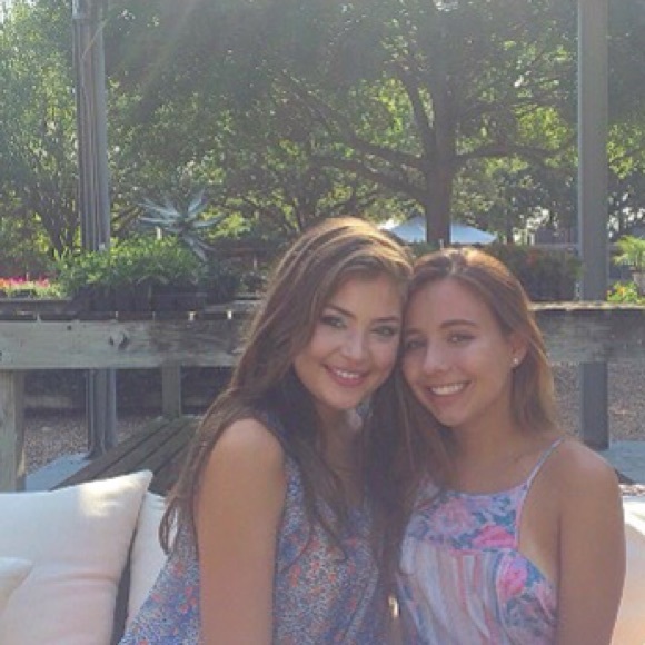 Meet your Posher, Laurel