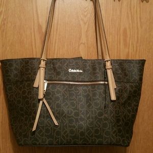 Calvin clein handbag