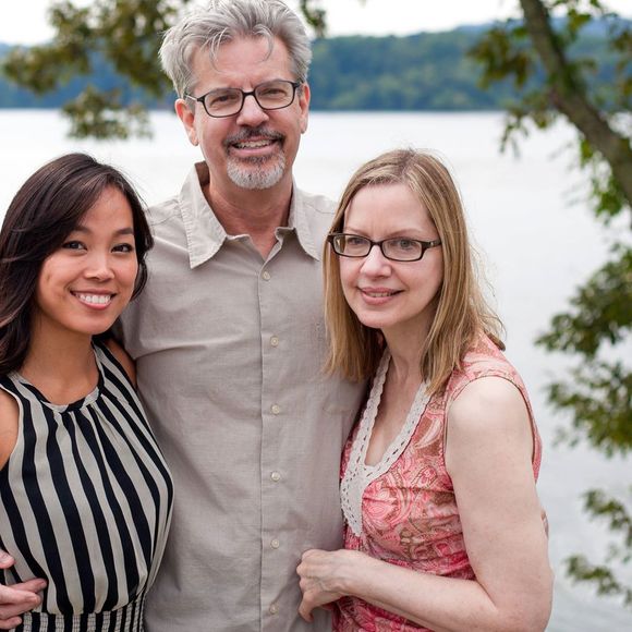 Meet your Posher, Hayley - Picture 1 of 1