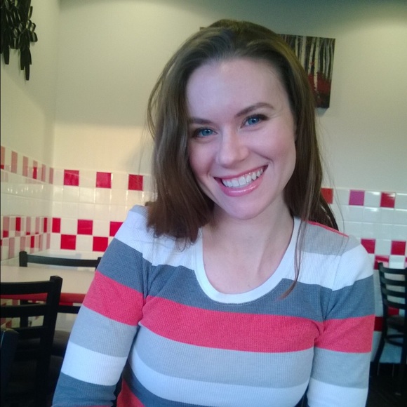 Meet liz! - Picture 2 of 4