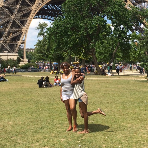 Meet your Posher, Sarah - Picture 3 of 4